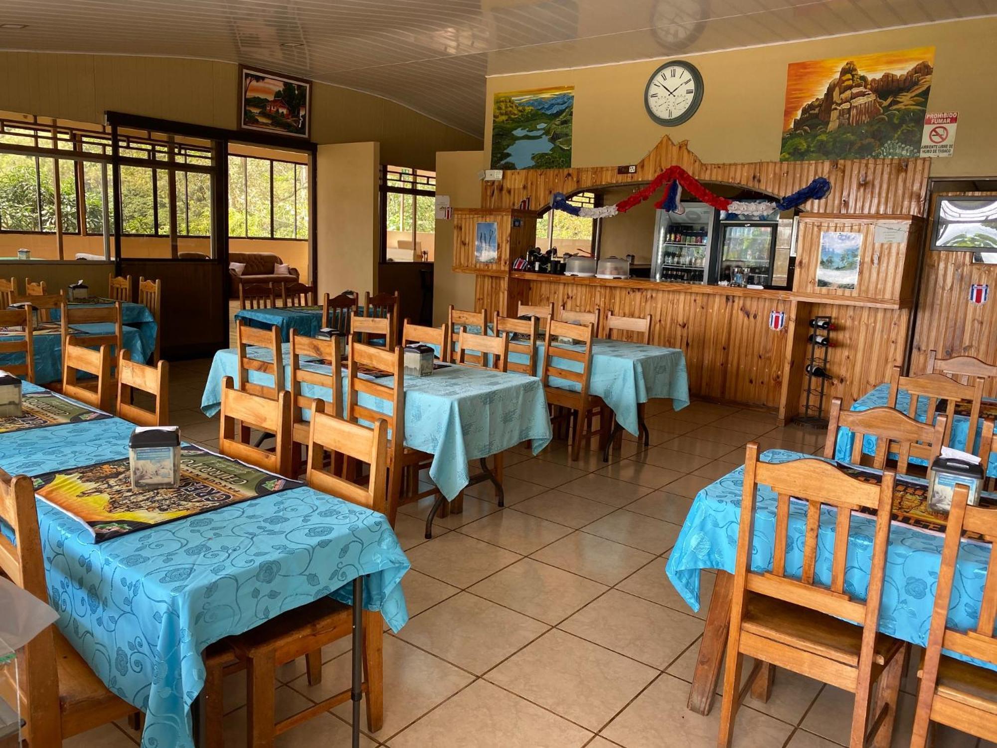 Rivas Hotel Uran מראה חיצוני תמונה