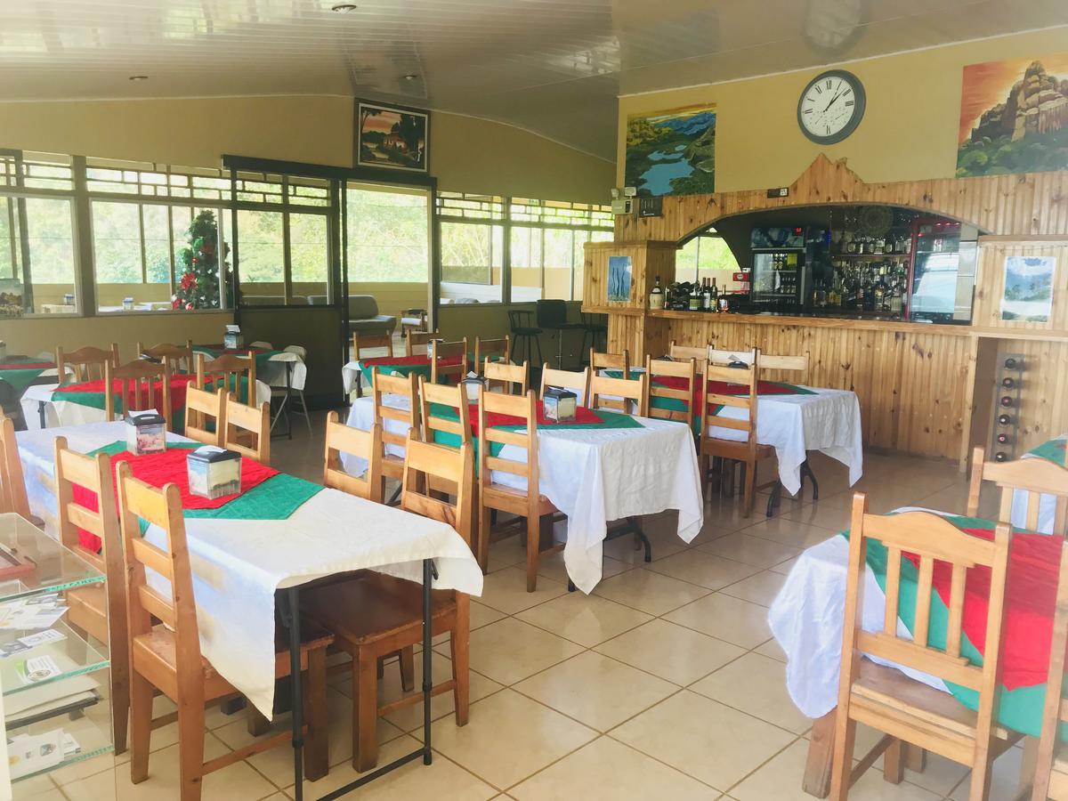 Rivas Hotel Uran מראה חיצוני תמונה