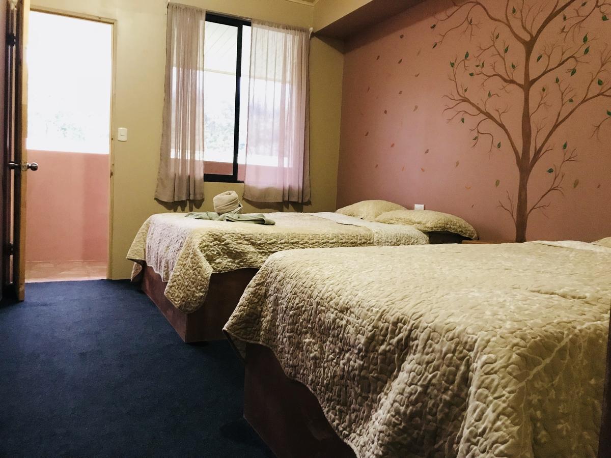 Rivas Hotel Uran מראה חיצוני תמונה