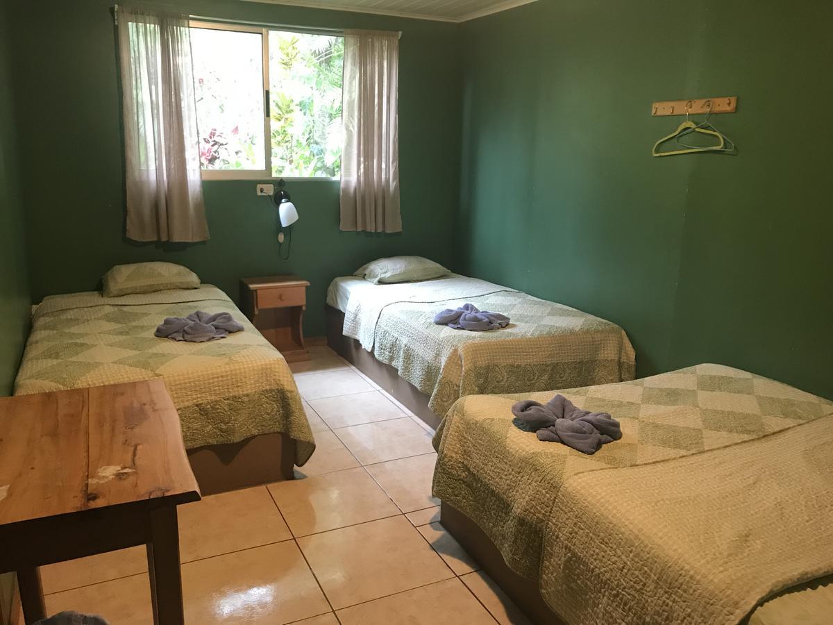 Rivas Hotel Uran מראה חיצוני תמונה
