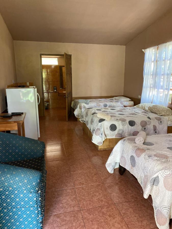 Rivas Hotel Uran מראה חיצוני תמונה